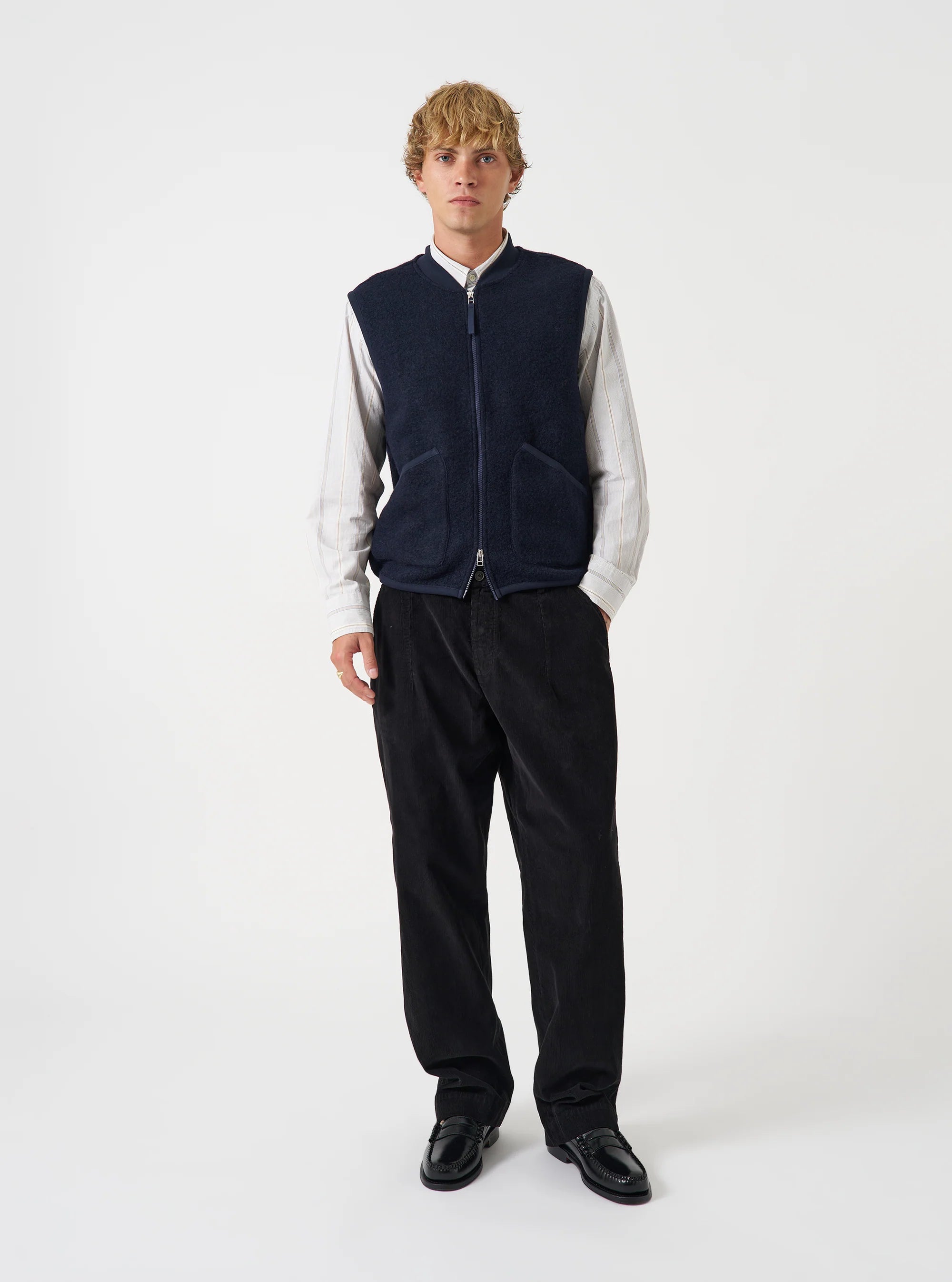 WOOL FLEECE ZIP WAISTCOAT - NAVY
