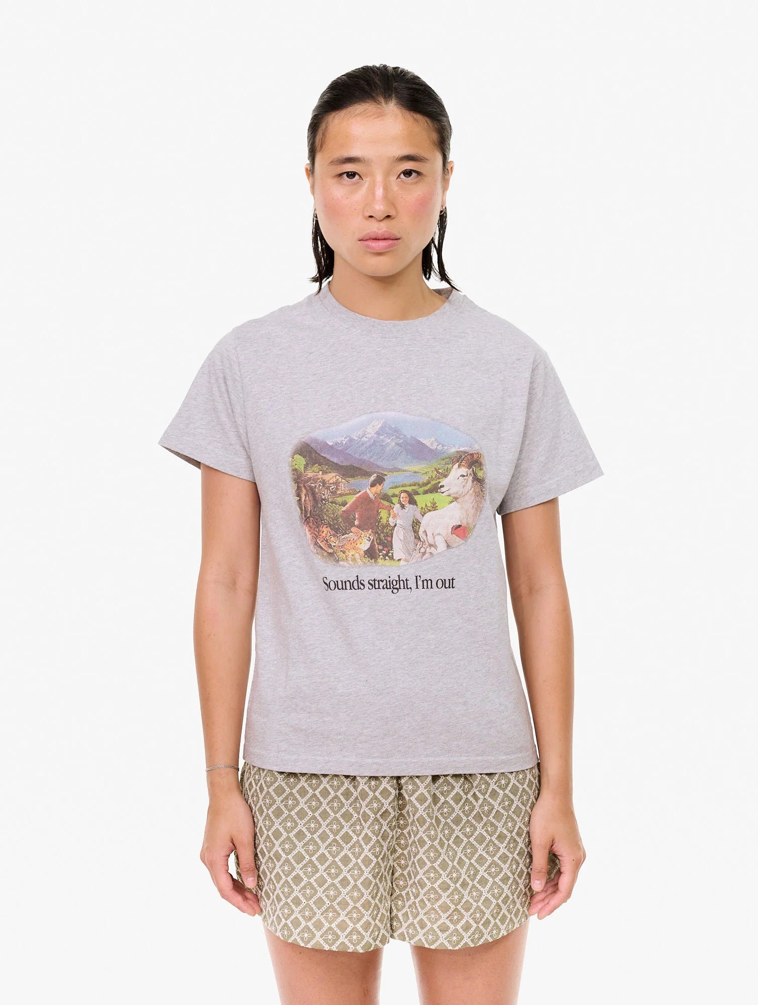 SOUNDS STRAIGHT I'M OUT TEE