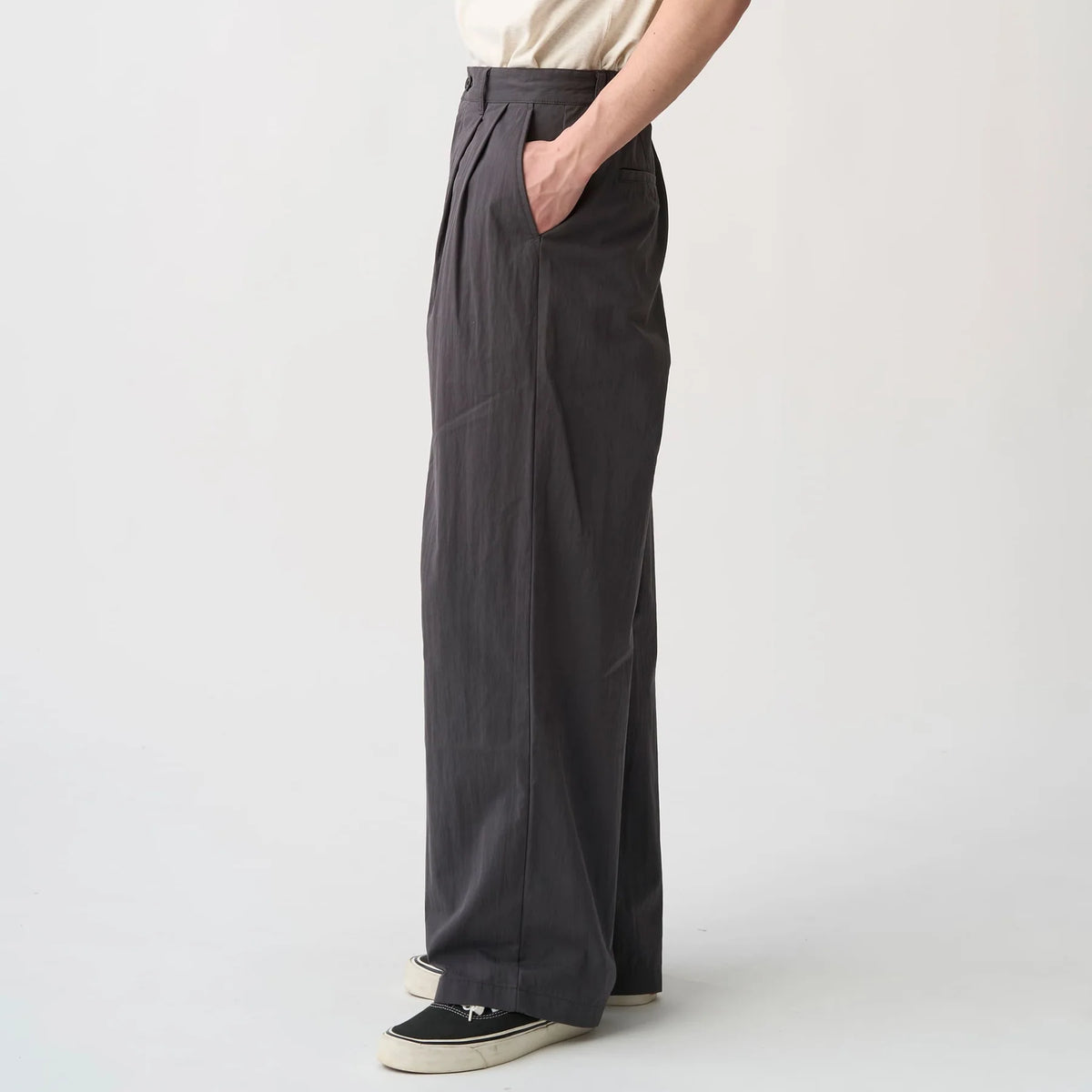 DOUBLE PLEATED EASY PANTS - CHARCOAL
