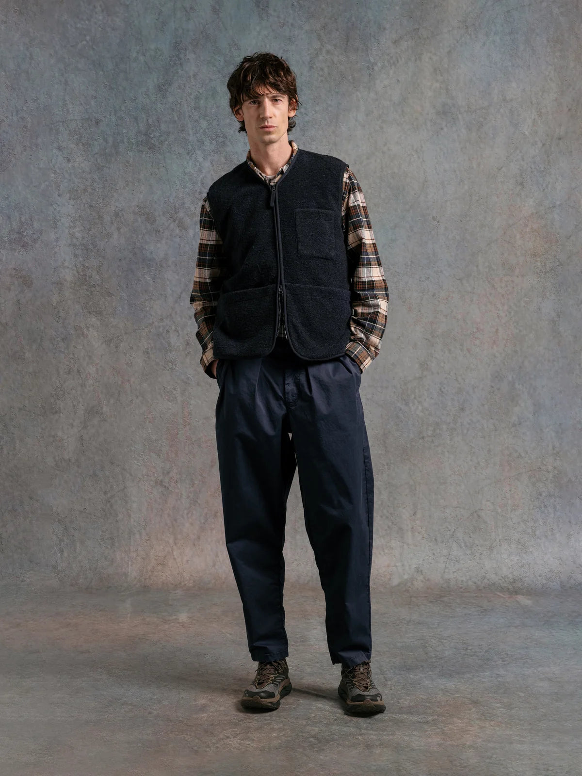 BUTE VEST - NAVY