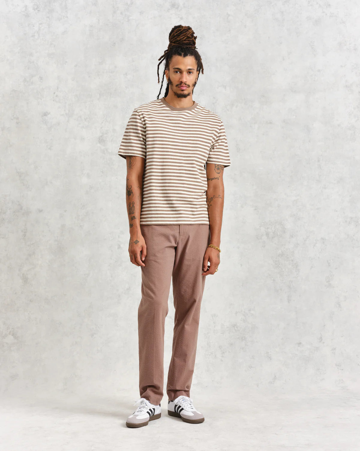 DEAN TEE WALNUT/ECRU STRIPE