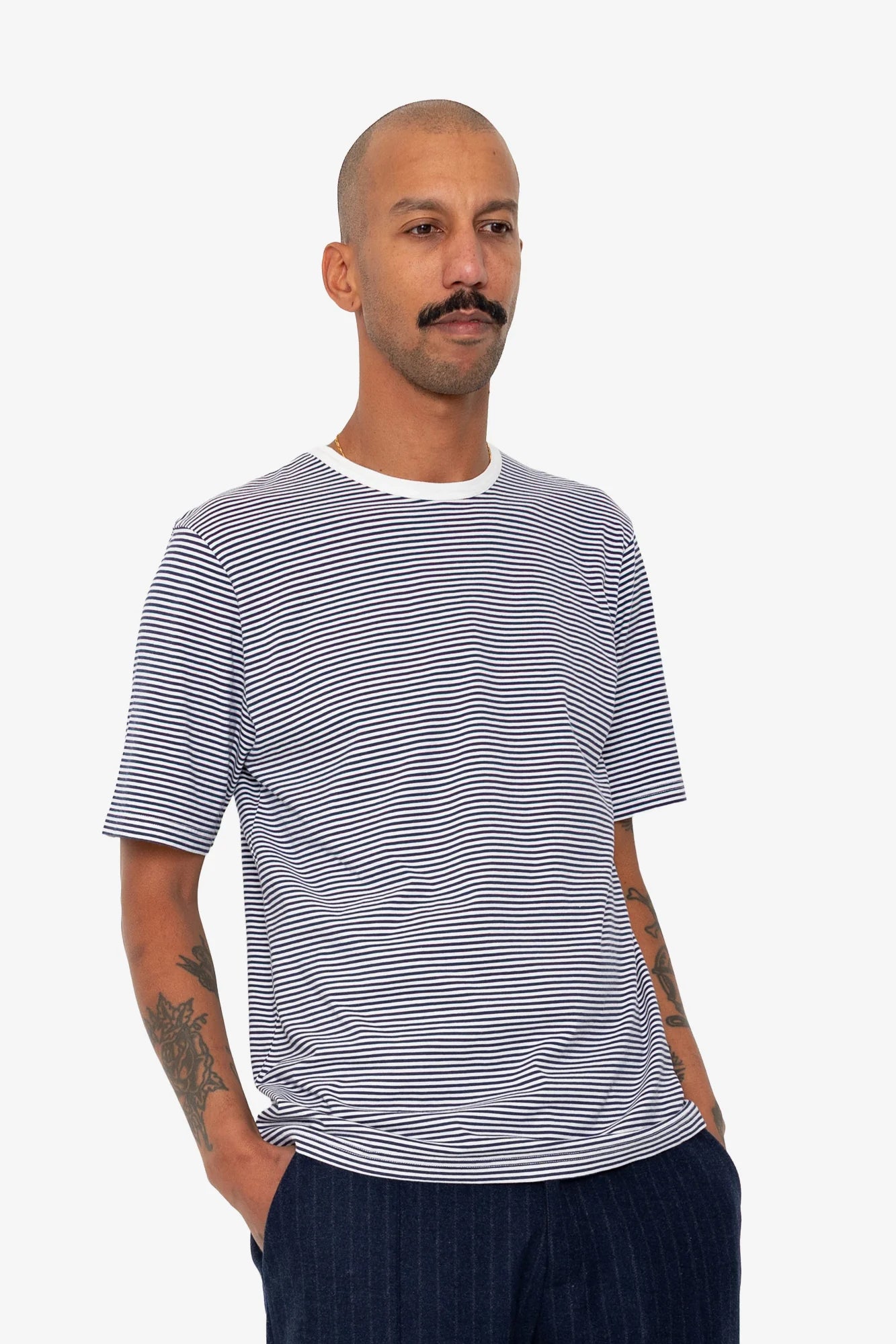 1x1 STRIPED TEE - BRIGHT NAVY/ECRU