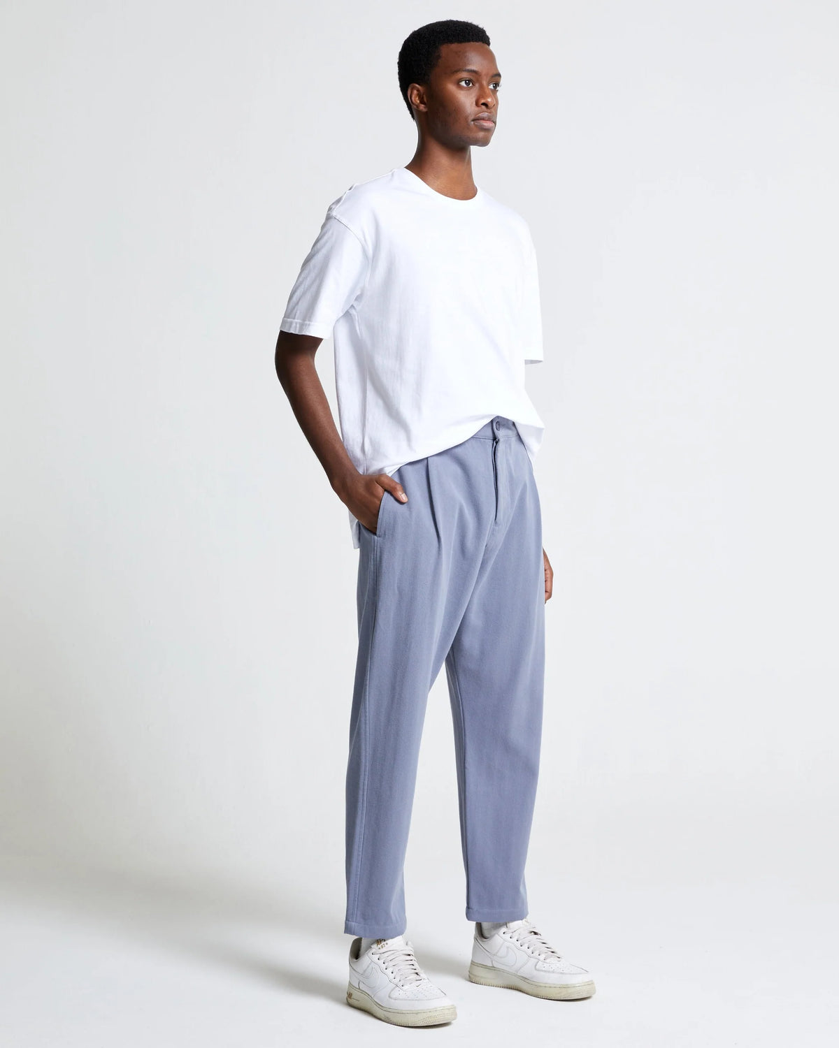 COTTON WEEKEND TROUSER - FOLKSTONE GREY