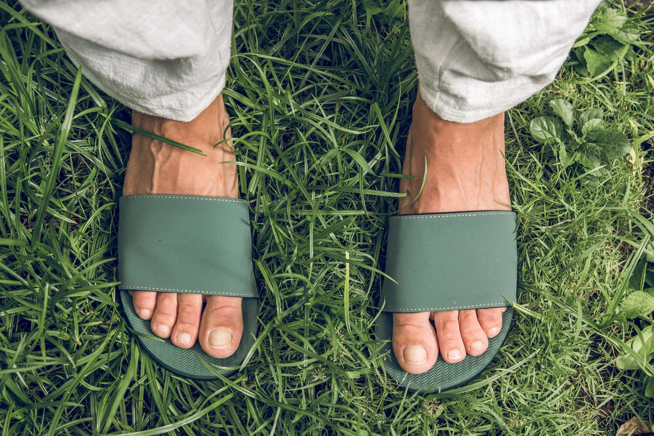 GREEN SANDALS - SHOES