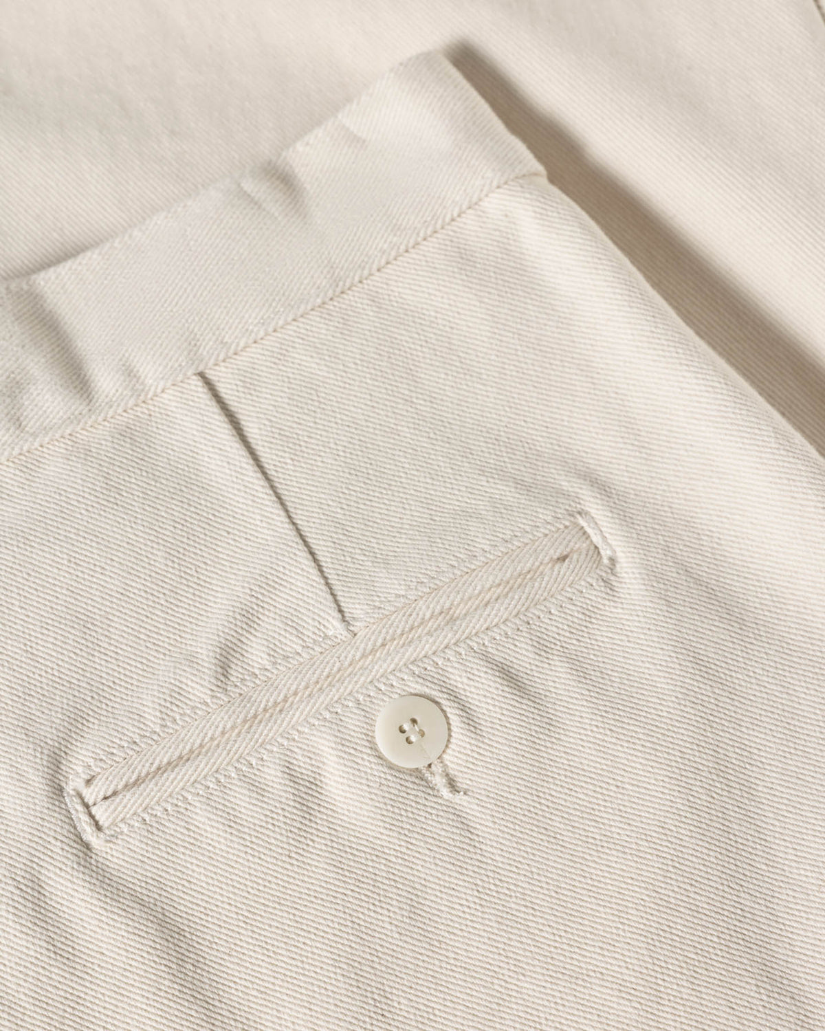 CARONA RELAXED CHINOS - OFF-WHITE DENIM