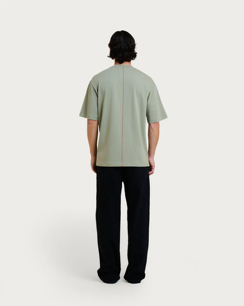 MKO TEE - GREEN CLAY