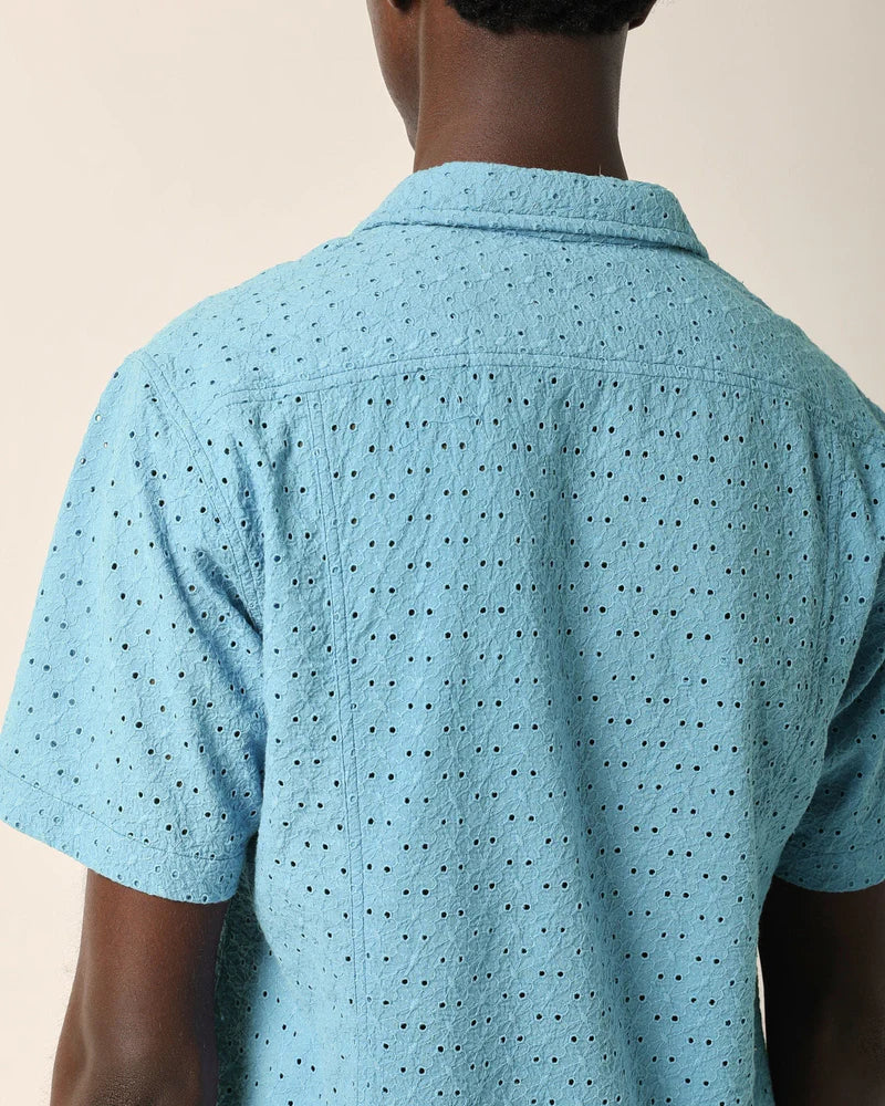 FLORAL EYELET SS SHIRT - BLUE