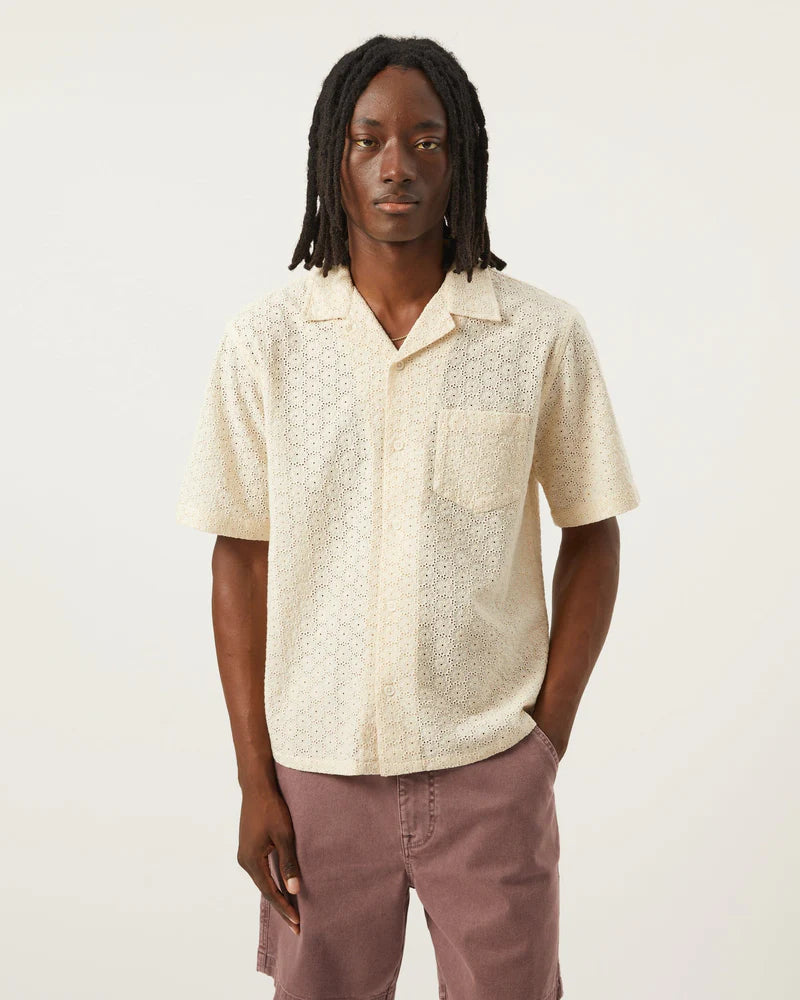 FLORAL EYELET SS SHIRT - WHITE