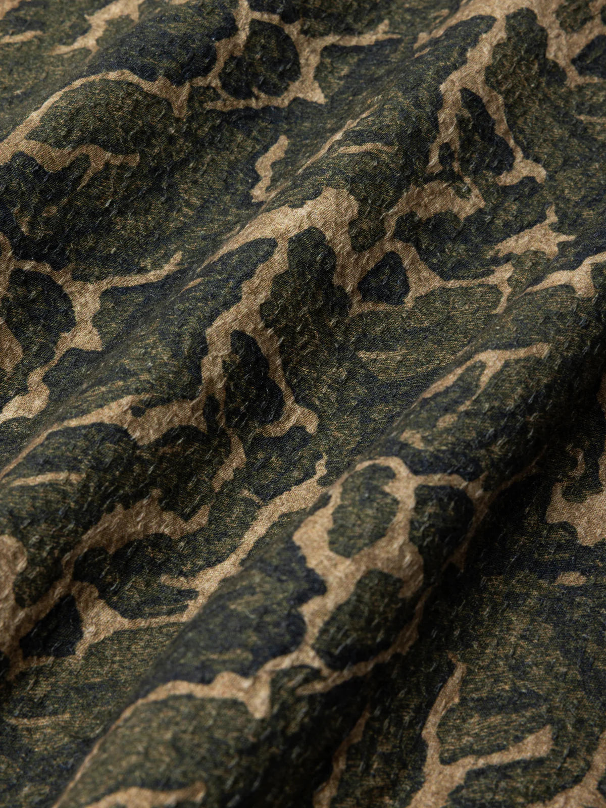 CRAMMOND SHIRT - OLIVE LANDSCAPE PRINT