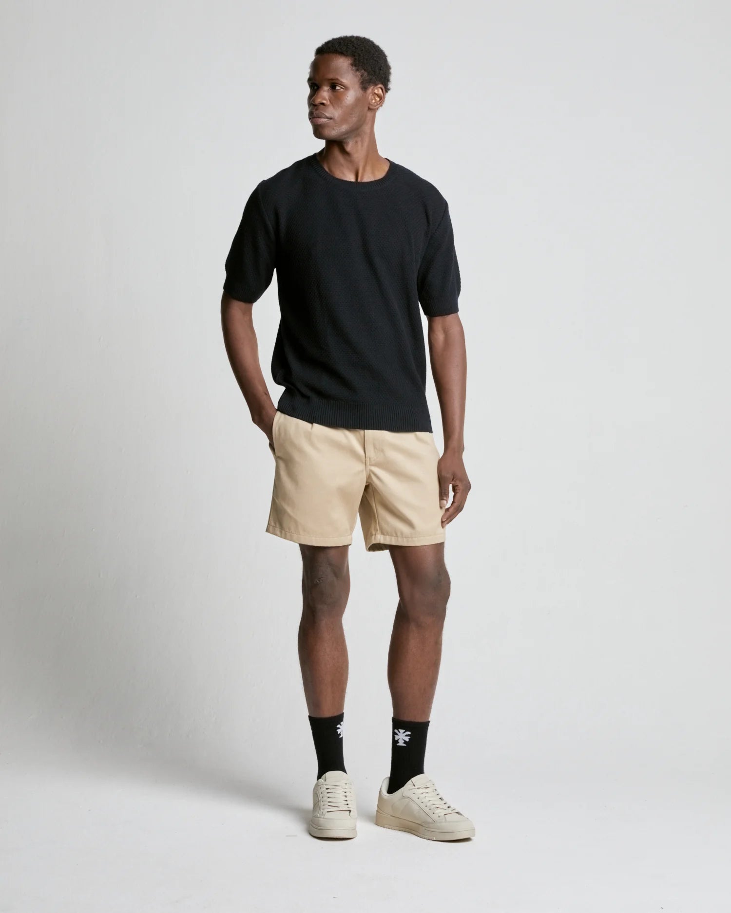 WAFFLE KNITTED TEE - BLACK