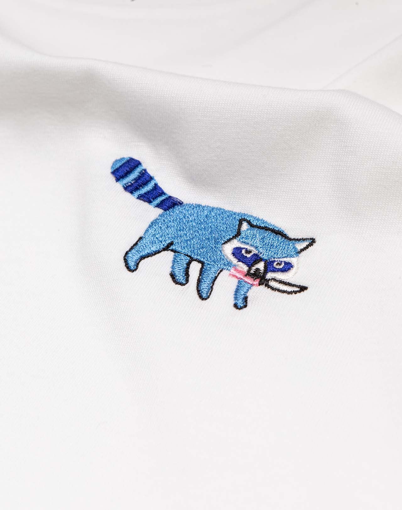 WHITE RACCOON EMBROIDERED TEE