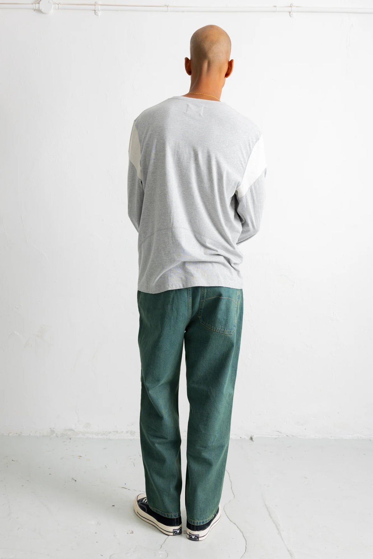LONG SLEEVE ARC TEE