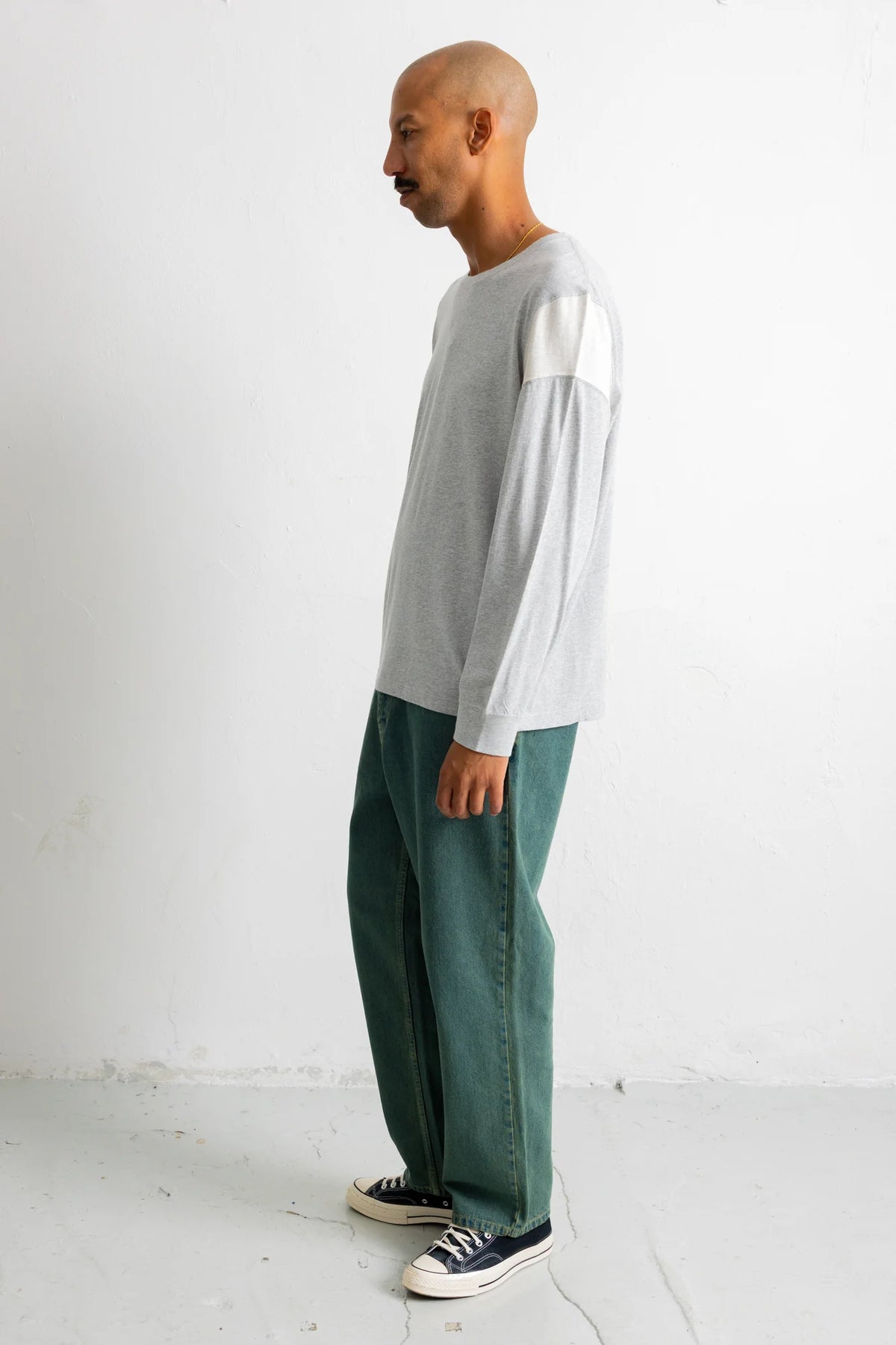 LONG SLEEVE ARC TEE
