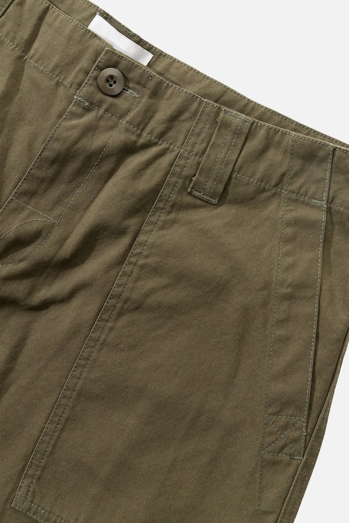 WORN PATH SHORT OLIVE