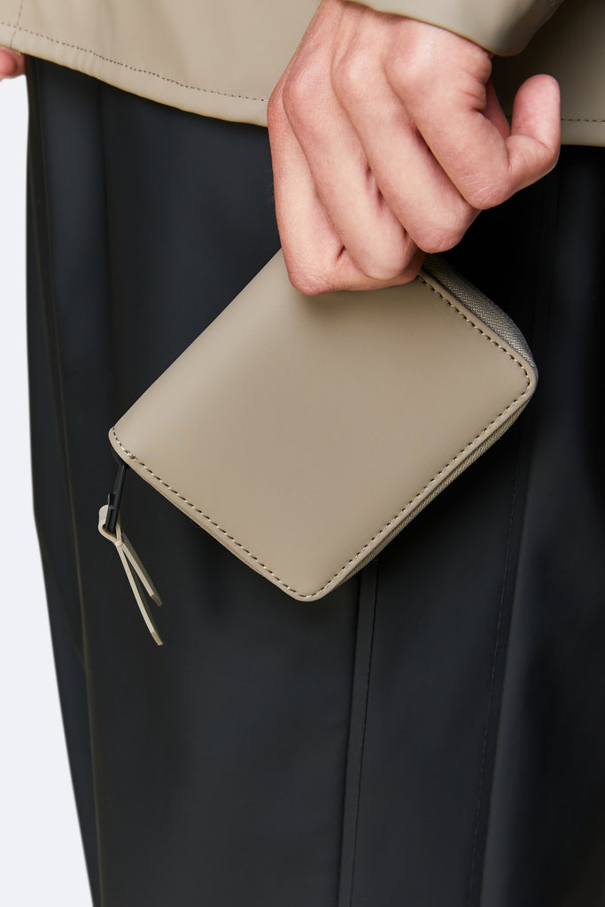 SMALL WALLET - TAUPE